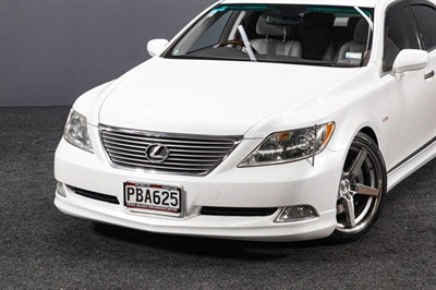 2008 Lexus LS 460 - Thumbnail