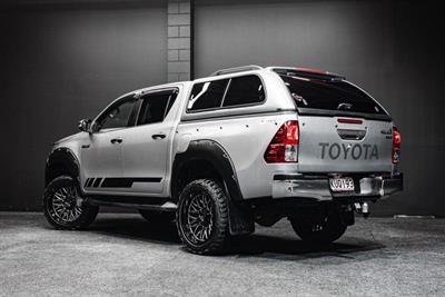 2017 Toyota Hilux - Thumbnail