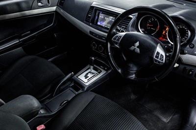 2014 Mitsubishi Lancer - Thumbnail