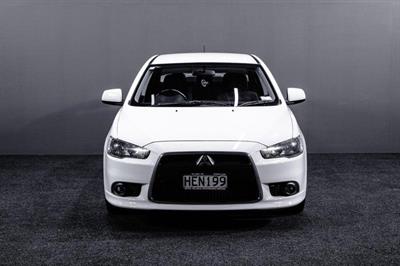2014 Mitsubishi Lancer - Thumbnail