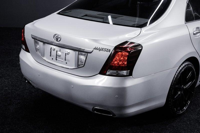 2013 Toyota Crown