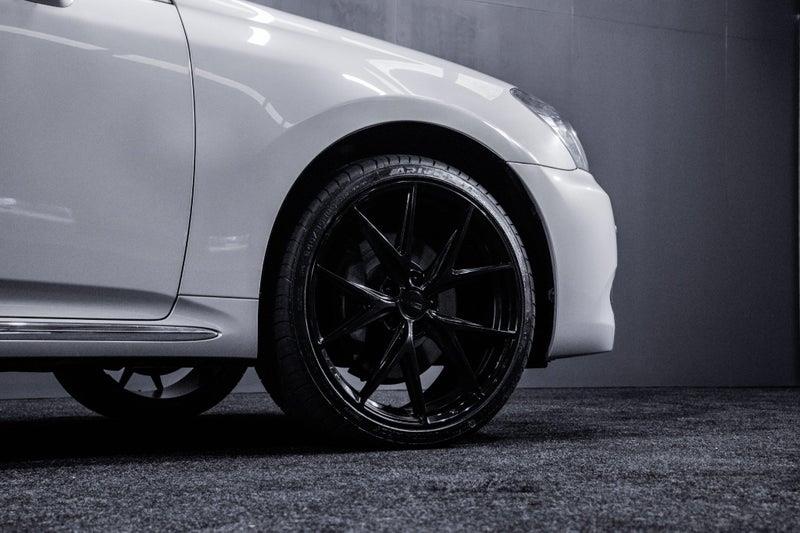 2013 Toyota Crown