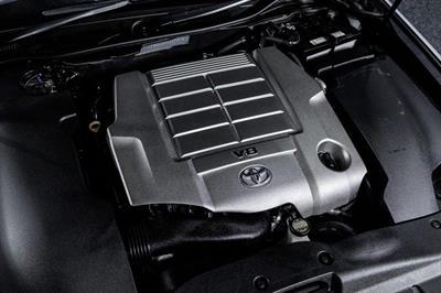 2013 Toyota Crown - Thumbnail