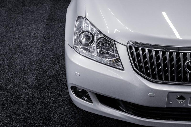 2013 Toyota Crown