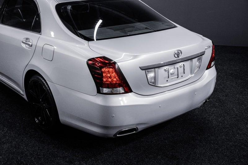 2013 Toyota Crown