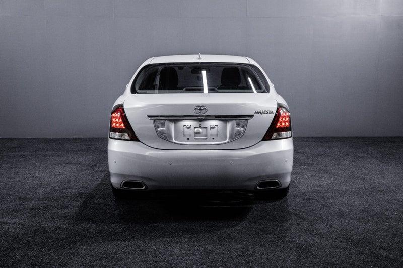 2013 Toyota Crown
