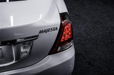 2013 Toyota Crown - Thumbnail