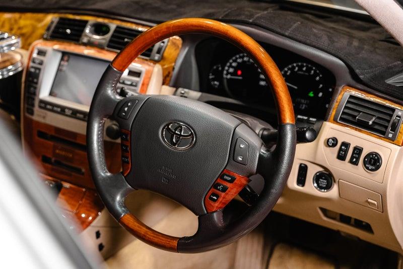 2006 Toyota Crown