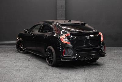 2018 Honda Civic - Thumbnail