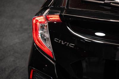 2018 Honda Civic - Thumbnail