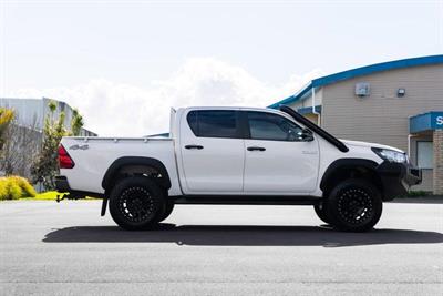 2020 Toyota Hilux - Thumbnail