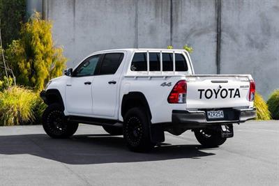 2020 Toyota Hilux - Thumbnail