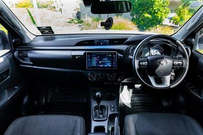 2020 Toyota Hilux - Thumbnail