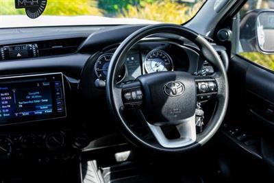 2020 Toyota Hilux - Thumbnail