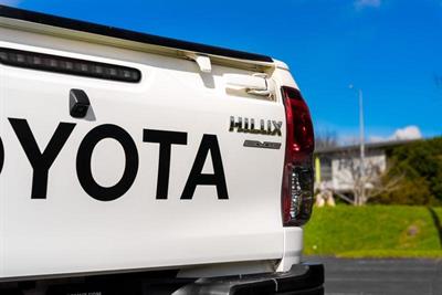 2020 Toyota Hilux - Thumbnail