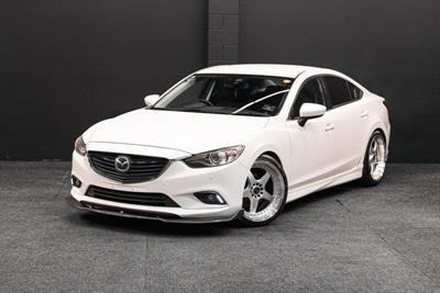 2014 Mazda Atenza