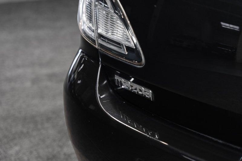 2012 Mazda Atenza