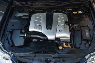 2005 Toyota Crown - Thumbnail