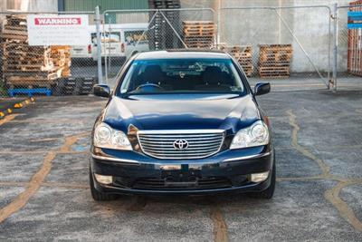 2005 Toyota Crown - Thumbnail