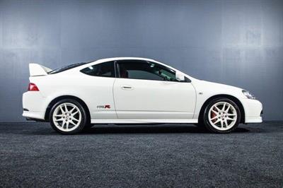 2005 Honda Integra - Thumbnail