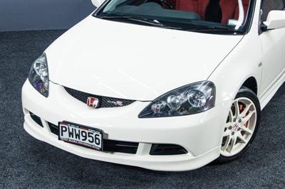 2005 Honda Integra - Thumbnail