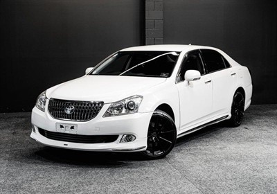 2012 Toyota Crown