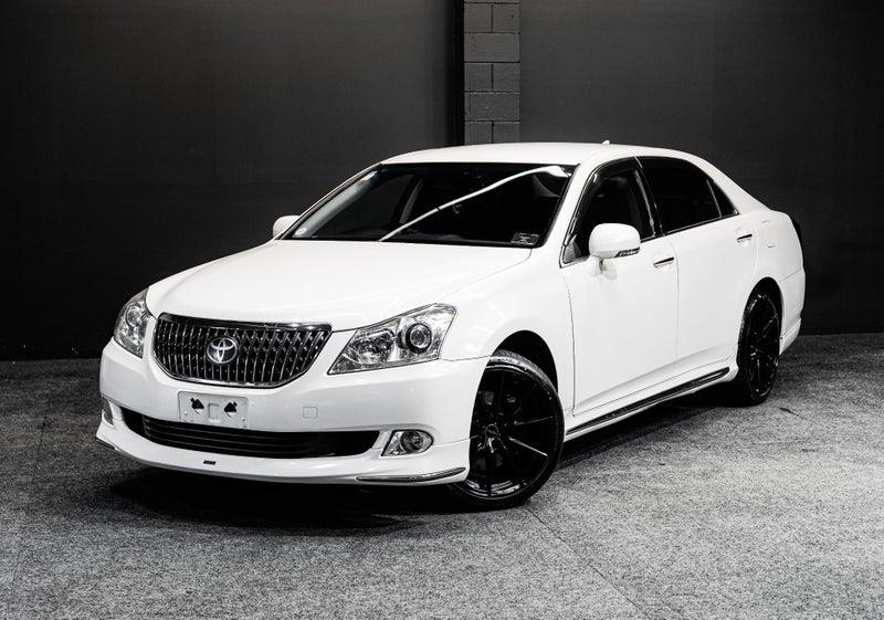 2012 Toyota Crown
