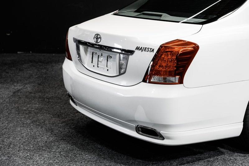 2012 Toyota Crown