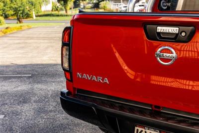 2017 Nissan Navara - Thumbnail