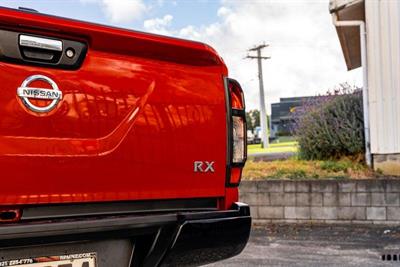 2017 Nissan Navara - Thumbnail