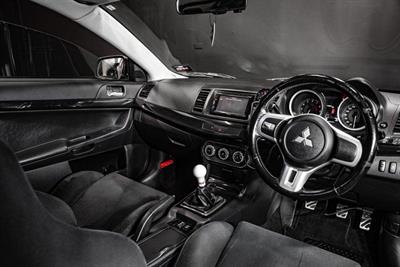 2013 Mitsubishi Lancer - Thumbnail