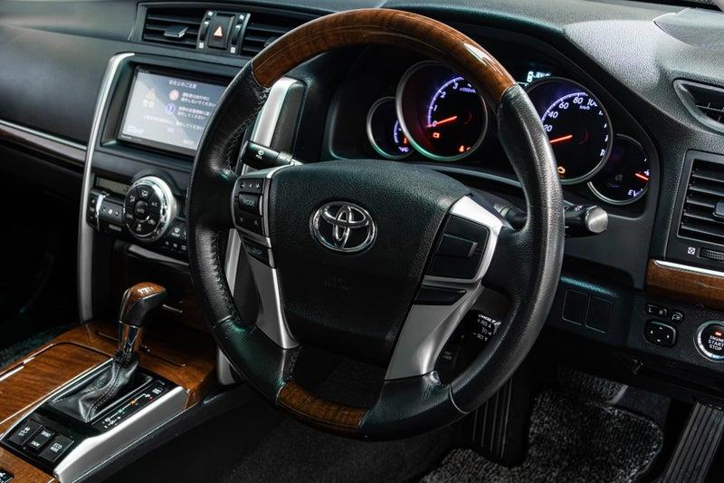 2013 Toyota MARK-X