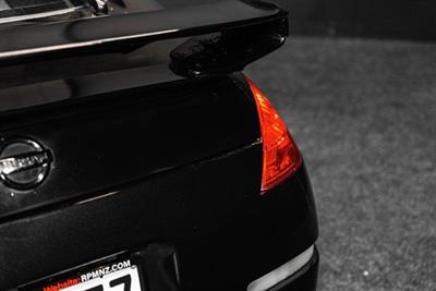 2004 Nissan 350Z - Thumbnail