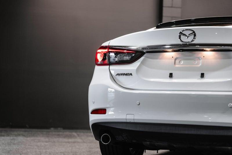 2015 Mazda Atenza