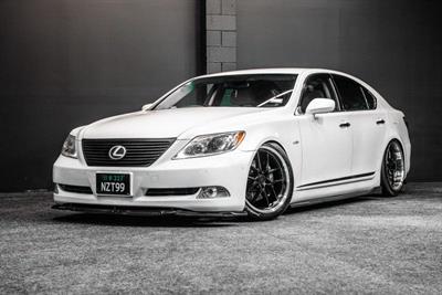 2007 Lexus LS 460