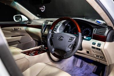 2007 Lexus LS 460 - Thumbnail