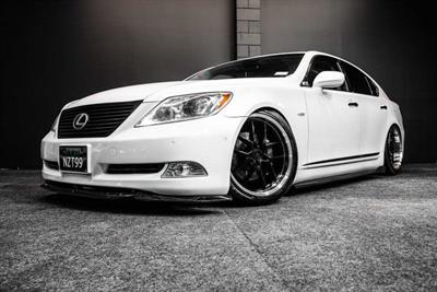 2007 Lexus LS 460 - Thumbnail