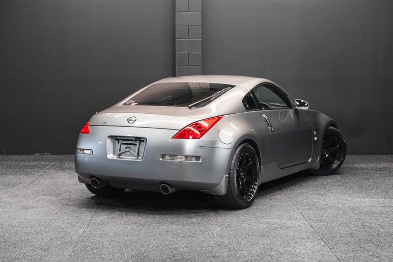 2005 Nissan Fairlady