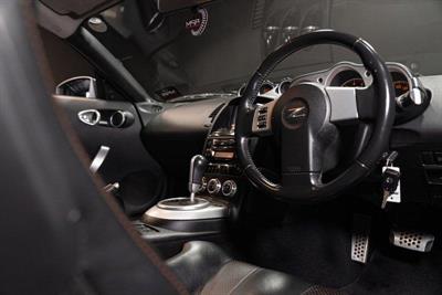 2005 Nissan Fairlady - Thumbnail