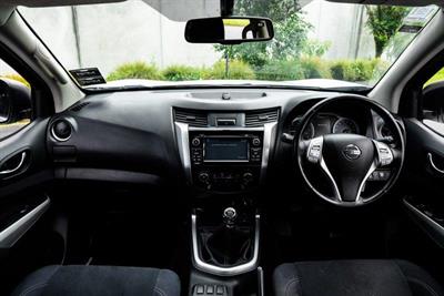 2019 Nissan Navara - Thumbnail