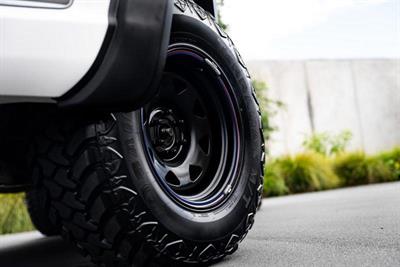 2019 Nissan Navara - Thumbnail