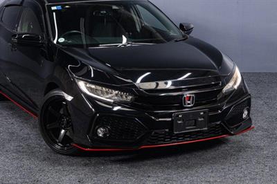 2018 Honda Civic - Thumbnail