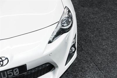 2013 Toyota GT86 - Thumbnail