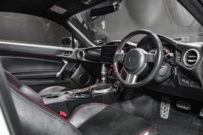 2013 Toyota GT86 - Thumbnail