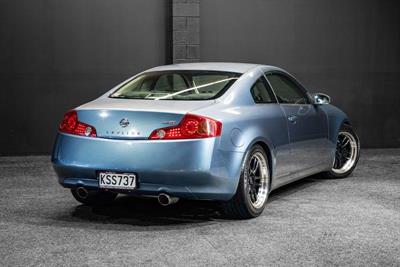 2005 Nissan Skyline - Thumbnail