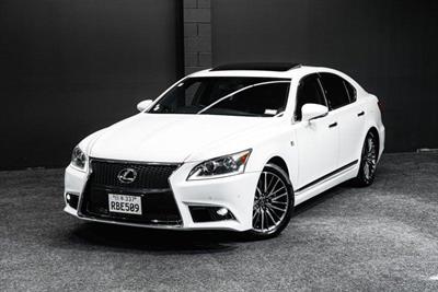 2013 Lexus LS 460 - Thumbnail