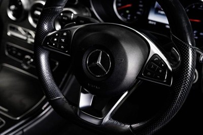 2015 Mercedes-Benz C 200 - Thumbnail