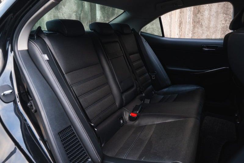 2013 Lexus IS 300h