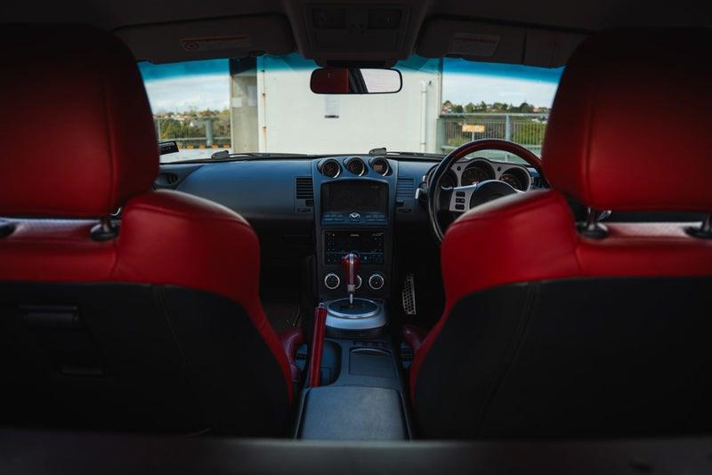 2008 Nissan Fairlady