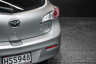 2011 Mazda Axela - Thumbnail